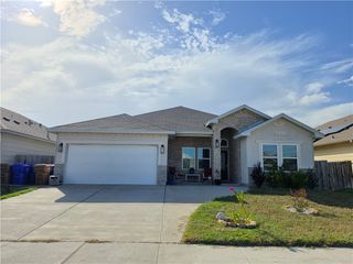 3901 Pennine Way, Corpus Christi, TX 78414