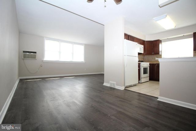 8208 ROCKWELL AVE, Philadelphia, PA 19111