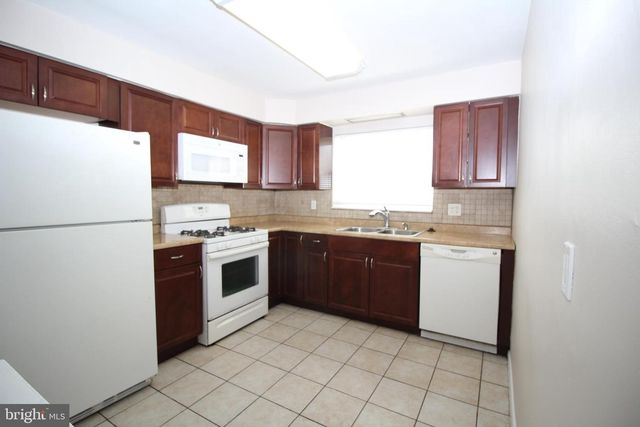 8208 ROCKWELL AVE, Philadelphia, PA 19111