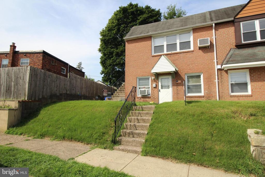 8208 ROCKWELL AVE, Philadelphia, PA 19111