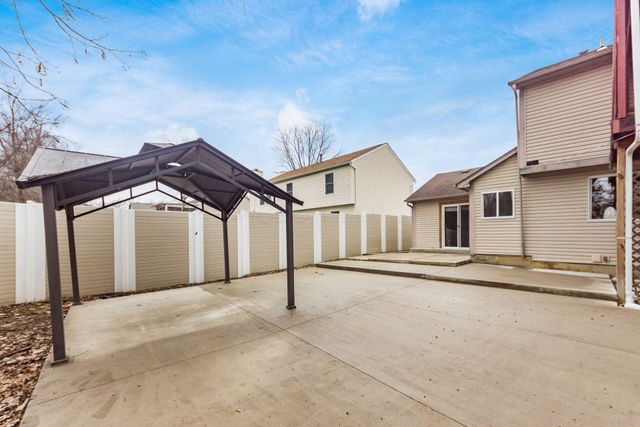 3293 Lone Spruce Road, Columbus, OH 43219