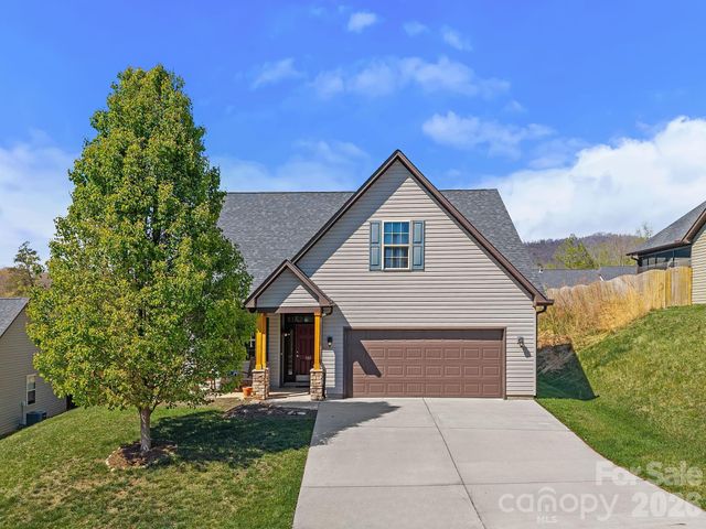 233 Water Leaf Drive, Weaverville, NC 28787