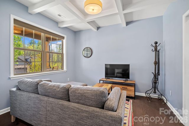 233 Water Leaf Drive, Weaverville, NC 28787
