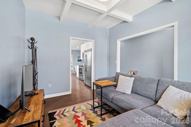 233 Water Leaf Drive, Weaverville, NC 28787
