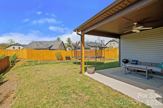 233 Water Leaf Drive, Weaverville, NC 28787