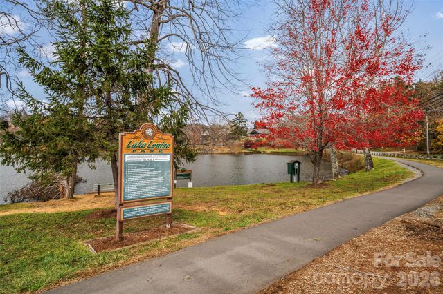 233 Water Leaf Drive, Weaverville, NC 28787