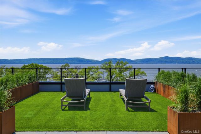 25 South Riverside Avenue 208, Croton-on-hudson, NY 10520