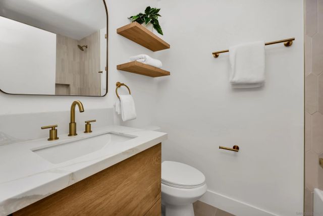 5848 Antigua Blvd, San Diego, CA 92124