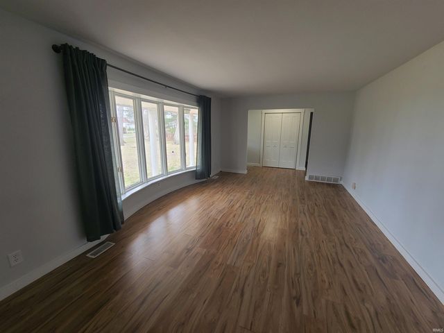 64548 Thorn Road, North Liberty, IN 46554