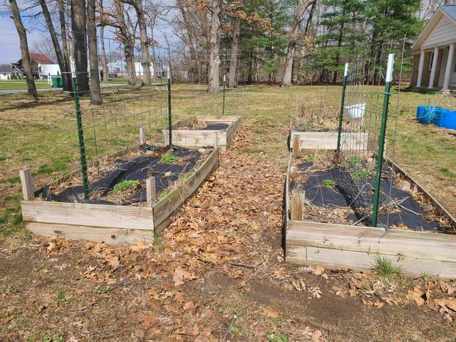 64548 Thorn Road, North Liberty, IN 46554