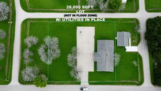 4206 2nd 1/2 Street, Brookshire, TX 77423