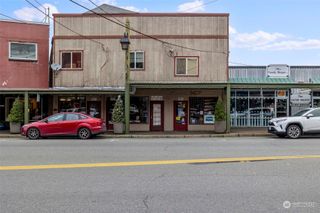821 Bay St, Port Orchard, WA 98366