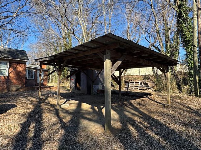 187 Cox Avenue, Linwood, NC 27299