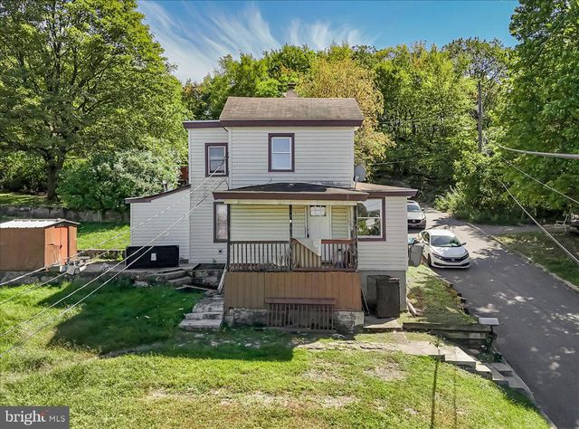45 W VERNON ST, Summit Hill, PA 18250