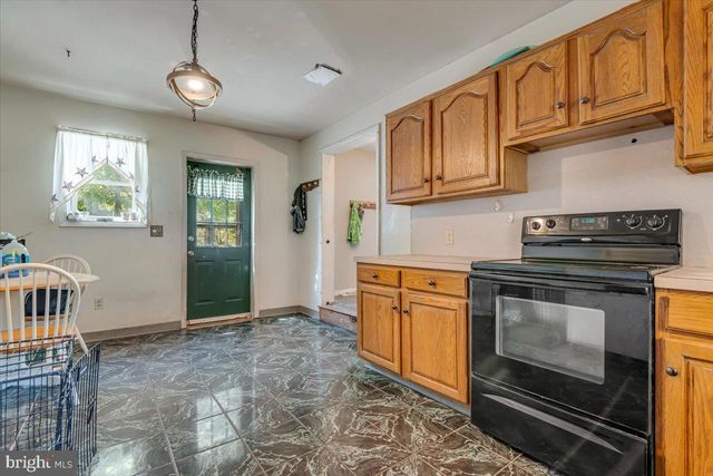 45 W VERNON ST, Summit Hill, PA 18250