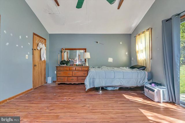 45 W VERNON ST, Summit Hill, PA 18250