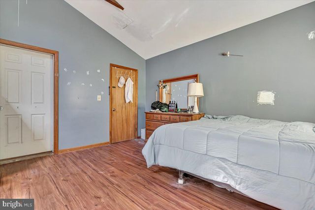 45 W VERNON ST, Summit Hill, PA 18250