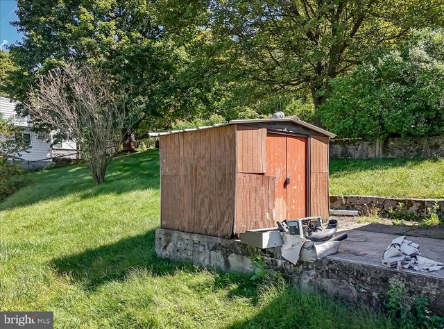 45 W VERNON ST, Summit Hill, PA 18250