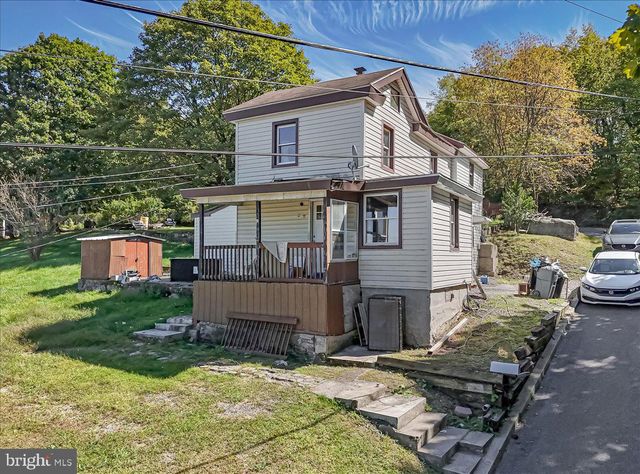 45 W VERNON ST, Summit Hill, PA 18250