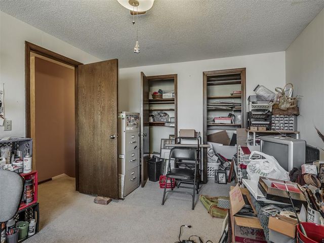 6301 Sunnybridge Court, Oklahoma City, OK 73132