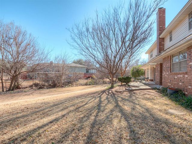 6301 Sunnybridge Court, Oklahoma City, OK 73132