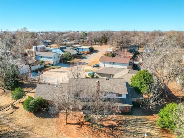 6301 Sunnybridge Court, Oklahoma City, OK 73132
