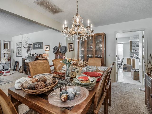 6301 Sunnybridge Court, Oklahoma City, OK 73132