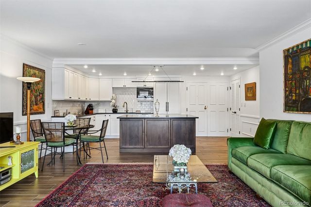 1551 Larimer Street 2006, Denver, CO 80202