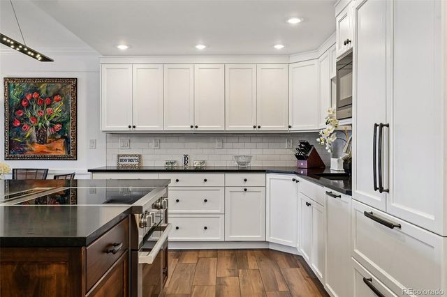 1551 Larimer Street 2006, Denver, CO 80202