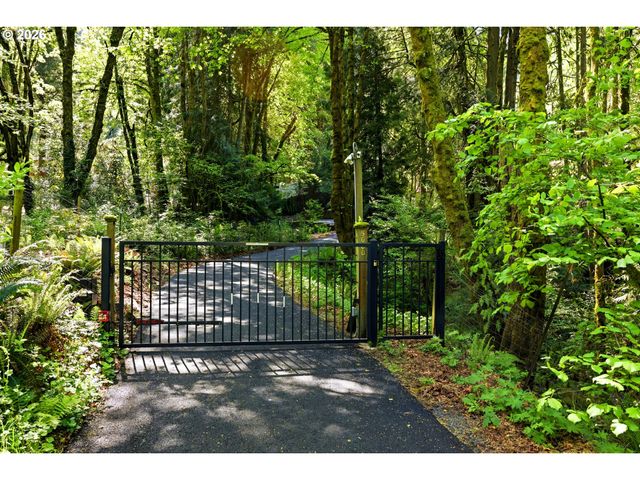 5000 Nw CORNELL Rd, Portland, OR 97210