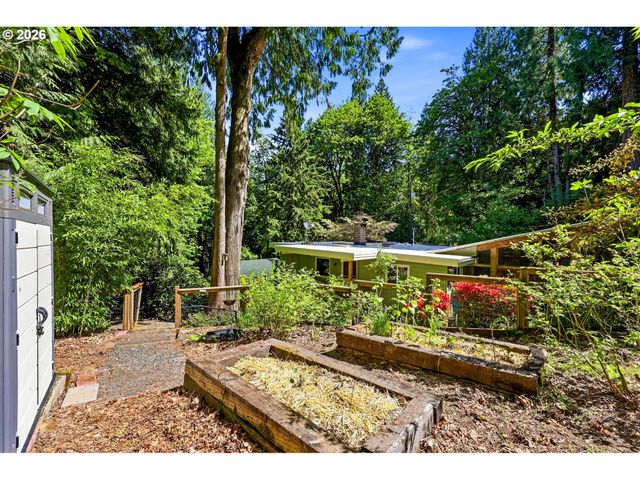 5000 Nw CORNELL Rd, Portland, OR 97210
