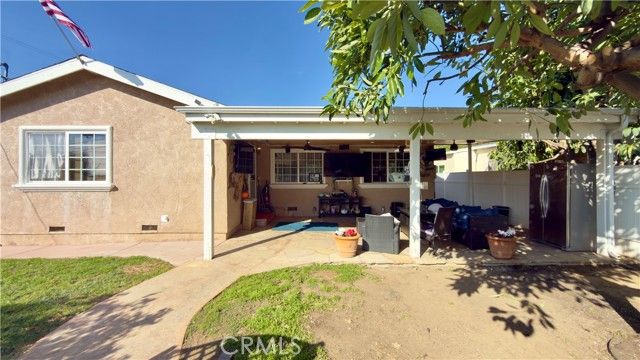 14388 Beaver Street, Sylmar (los Angeles), CA 91342