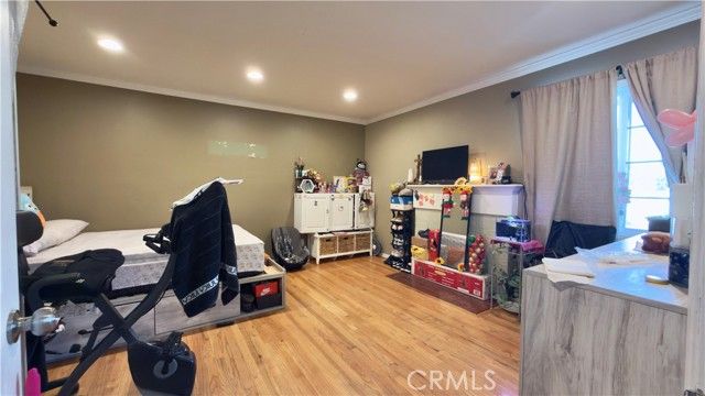 14388 Beaver Street, Sylmar (los Angeles), CA 91342