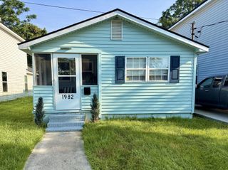 1982 Irving Avenue, North Charleston, SC 29405