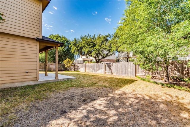 1007 Hometown PKWY, Kyle, TX 78640