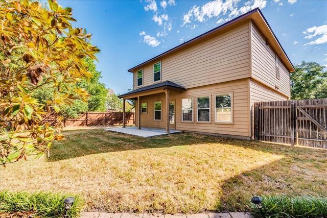 1007 Hometown PKWY, Kyle, TX 78640