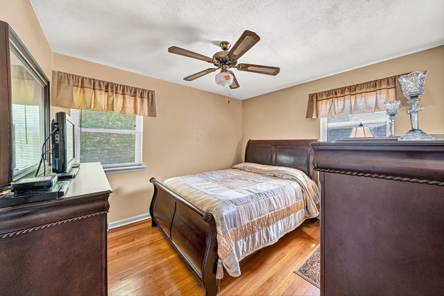 2725 Beaver Brook RD, Salem, VA 24153