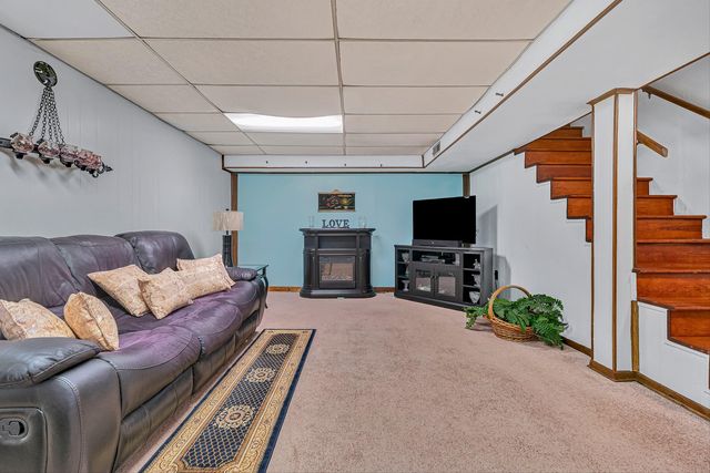 2725 Beaver Brook RD, Salem, VA 24153