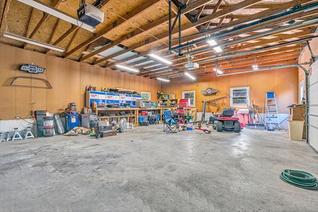 2725 Beaver Brook RD, Salem, VA 24153