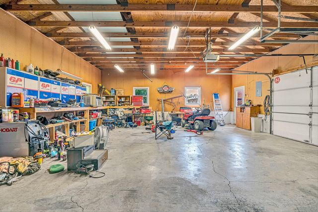2725 Beaver Brook RD, Salem, VA 24153