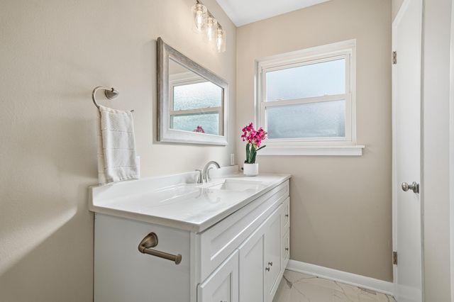 258 NW Briarwood Circle, Fort Walton Beach, FL 32548