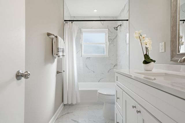 258 NW Briarwood Circle, Fort Walton Beach, FL 32548