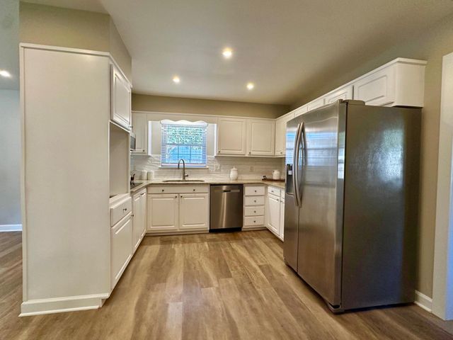 258 NW Briarwood Circle, Fort Walton Beach, FL 32548