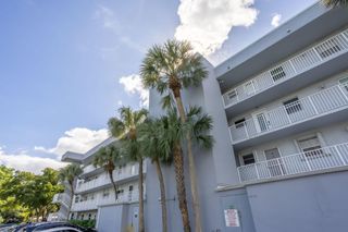 103 Royal Park Drive 1d, Oakland Park, FL 33309