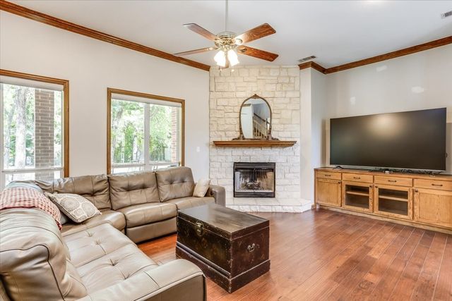 3025 Keri Lane, Midlothian, TX 76065
