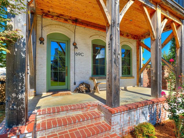 69 Ridgeline Road C, Carlton Landing, OK 74432