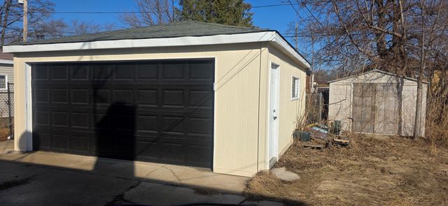 2244 W 157th Place, Markham, IL 60426