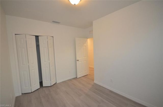 2197 Davis CT, Fort Myers, FL 33916