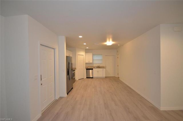 2197 Davis CT, Fort Myers, FL 33916