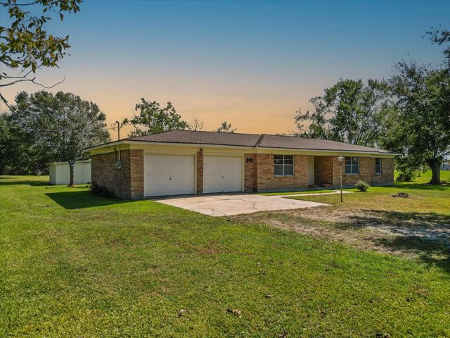 905 28th Street, Dickinson, TX 77539